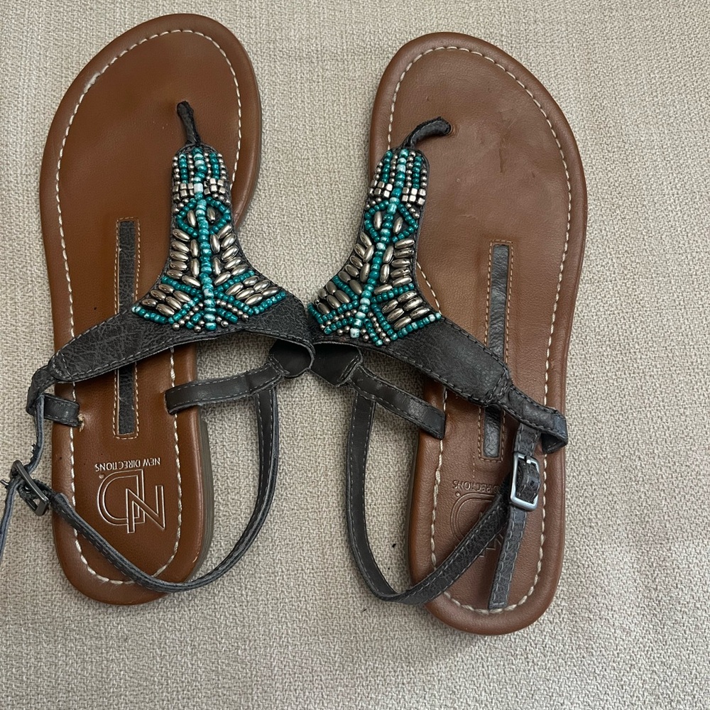 New Directions Black and Brown Sandals with Beaded Straps